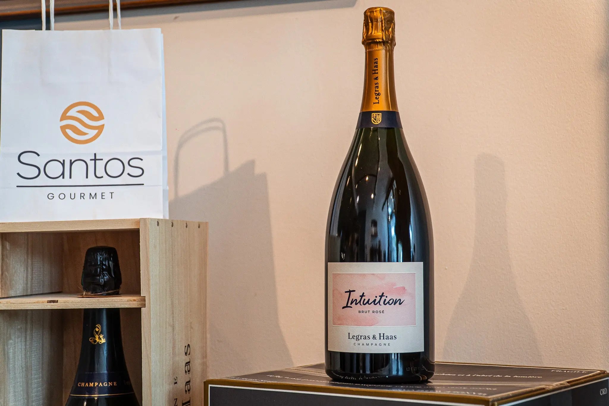 Brut-Champagne-A-Complete-Guide-to-Types-and-Serving-Tips Santos Gourmet